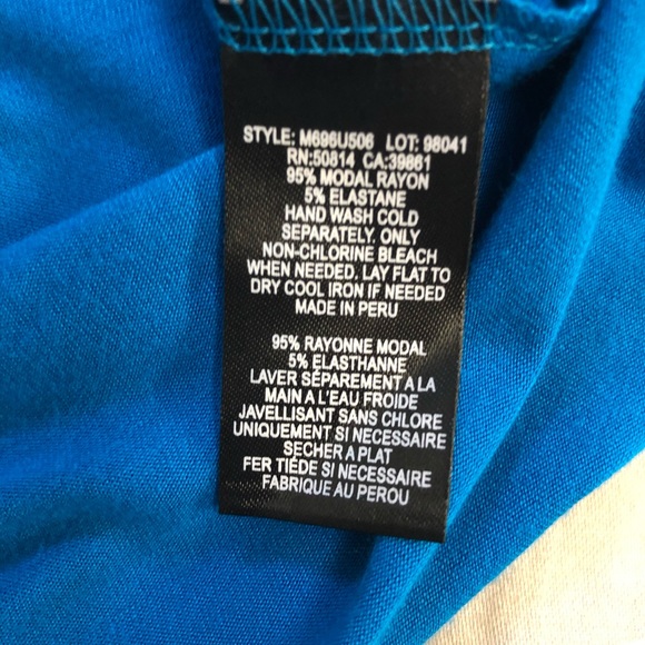 Stylish blue Women’s Top Tahari Brand stretch short sleeved crew neck open back - Picture 11 of 12